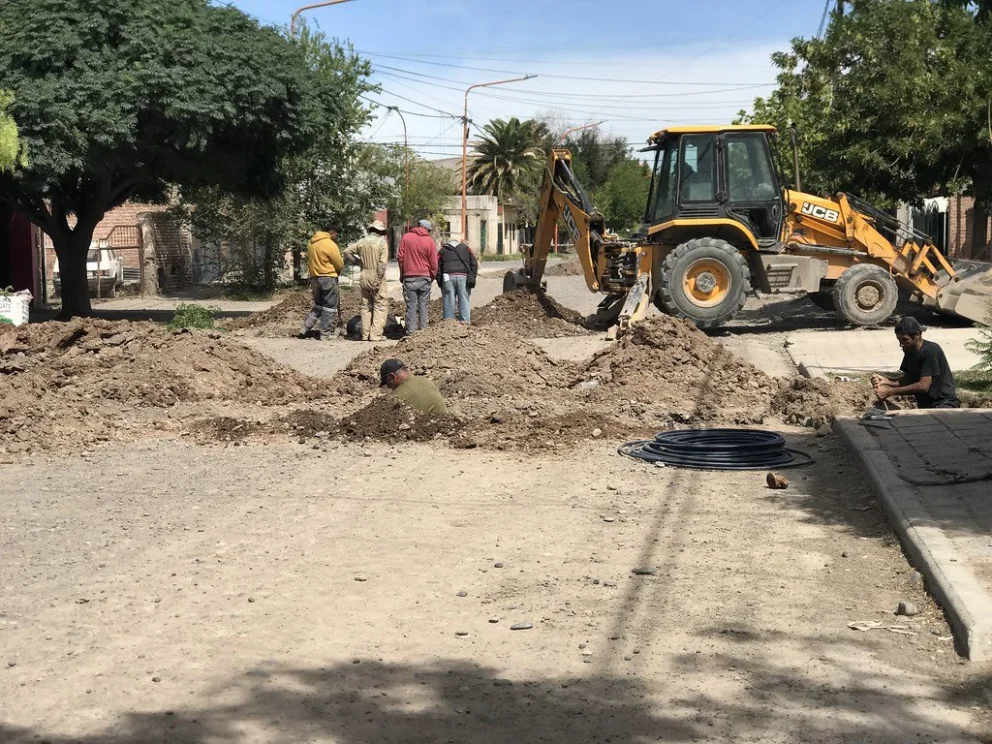 Avanzan las obras del Plan de Pavimento en Cipolletti | Cipolletti ...
